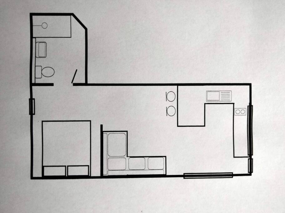 Coastal Coves Retreat: Modern Near Helford River * Falmouth
